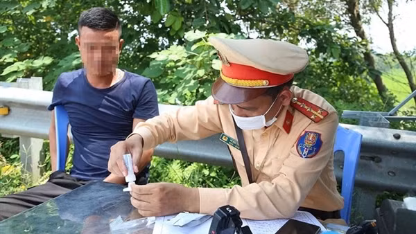 Lái xe sử dụng ma tuý, mối hiểm hoạ hiện hữu