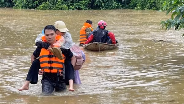 Lan toả phong trào thi đua “Ba Nhất” của lực lượng Công an trên quê hương Bác Hồ