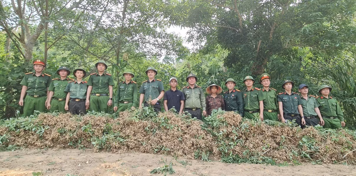 Công an Quảng Trị gần dân sát dân bằng những việc làm thiết thực -0