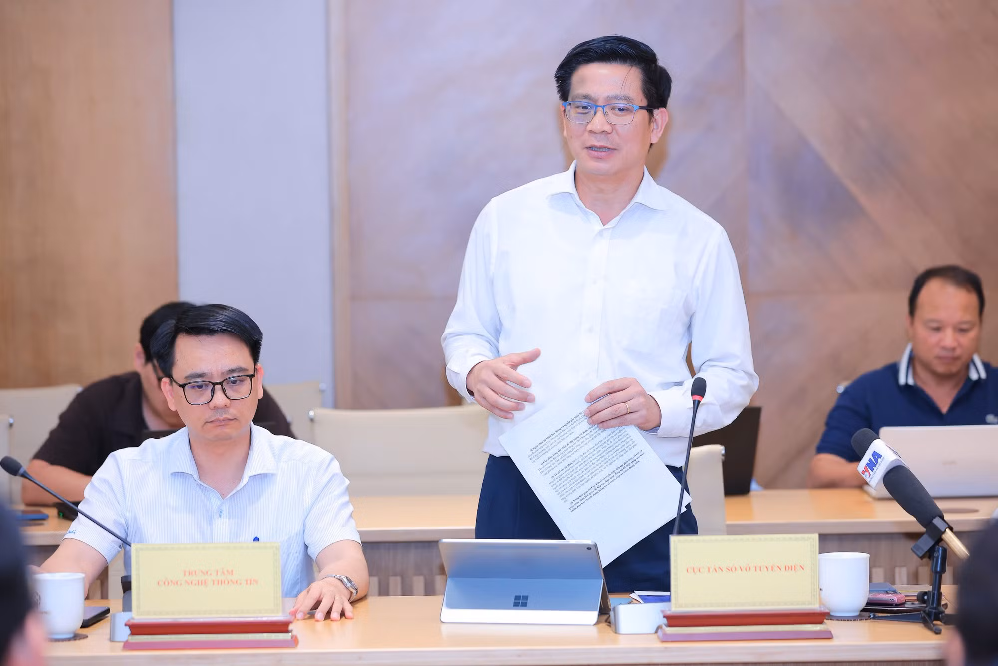 Cơ quan chức năng vào cuộc ngăn thiết bị kích sóng gây mất an toàn thông tin như thế nào? -0