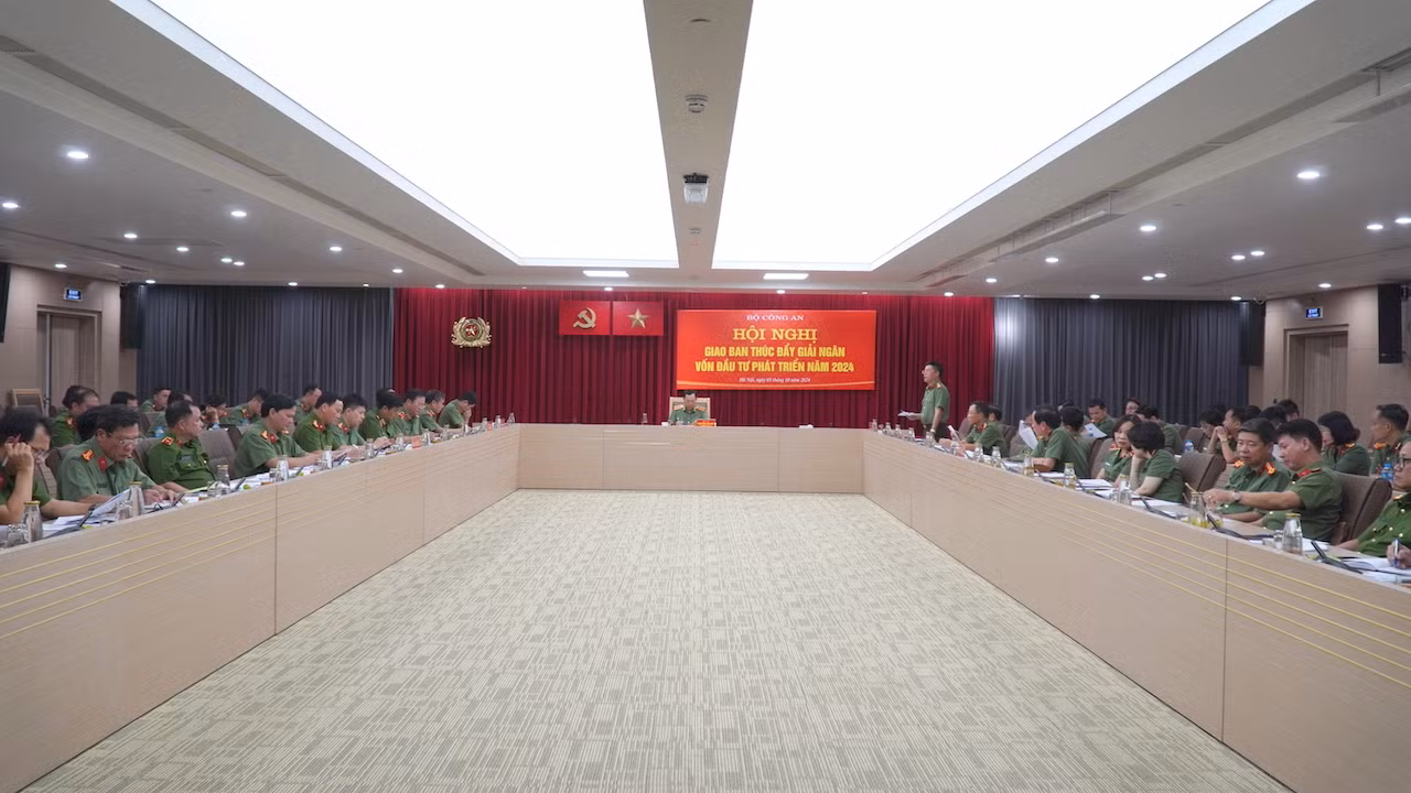 Đẩy nhanh tiến độ giải ngân vốn đầu tư phát triển năm 2024 -0