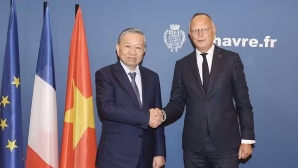 Tổng Bí thư, Chủ tịch nước Tô Lâm gặp làm việc với Thị trưởng thành phố Le Havre