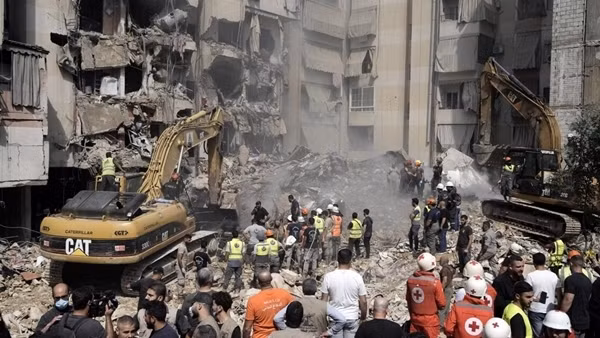 Israel dội bão hỏa lực vào "trái tim" thủ đô Beirut