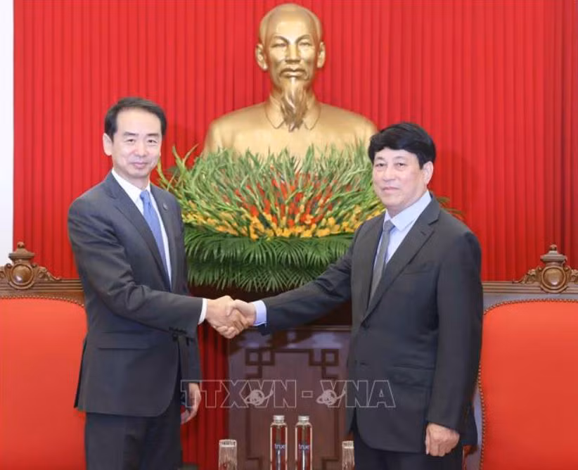 Thường trực Ban Bí thư Lương Cường tiếp Đại sứ Trung Quốc Hà Vĩ -0