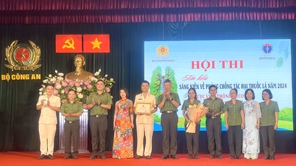 Hấp dẫn cuộc thi tìm hiểu sáng kiến về phòng chống tác hại thuốc lá trong Cục Viễn thông và cơ yếu
