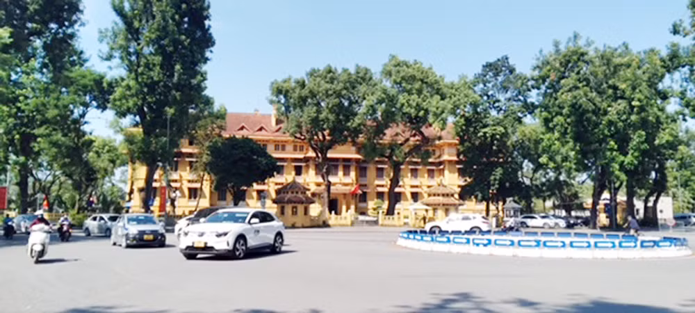 10-ngã năm cuỗi phố điện biên phủ.jpg -0