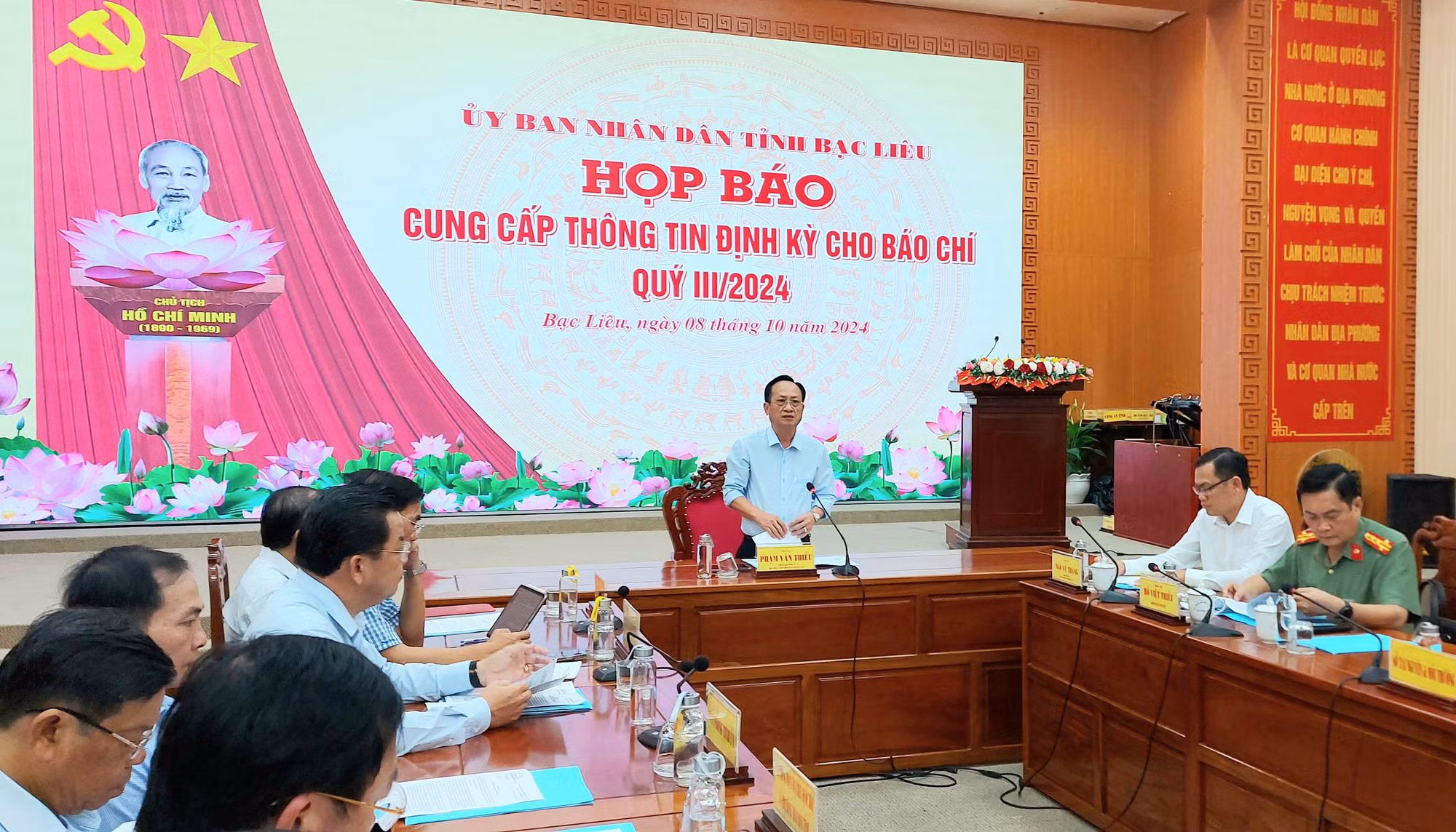 Giám đốc một công ty xây dựng bị khởi tố về hành vi đánh bạc -0
