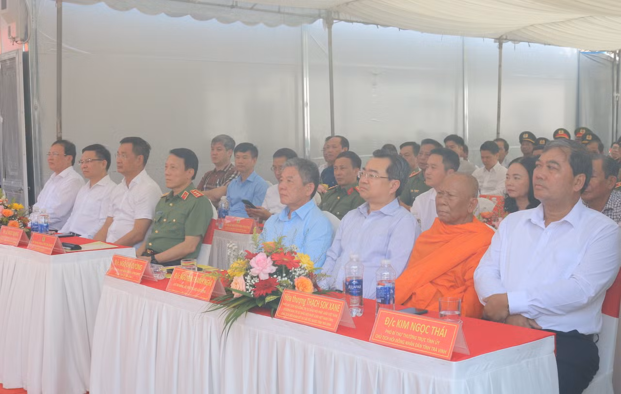 Bộ Công an khánh thành, bàn giao 1.300 căn nhà tặng người nghèo ở Trà Vinh -2
