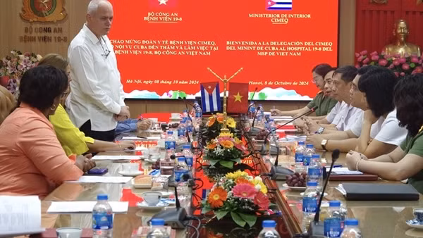 Tăng cường hợp tác nghiên cứu, ứng dụng khoa học y tế giữa Bệnh viện 19-8 và Bệnh viện CIMEQ Cuba