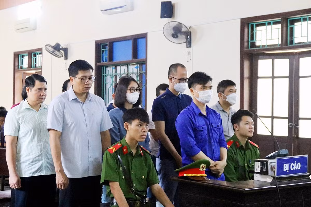 Làm rõ&nbsp;lời khai&nbsp;“cảm ơn” nguyên Chủ tịch tỉnh 1,5 tỷ đồng -0