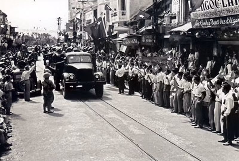 co hoa.jpg -0