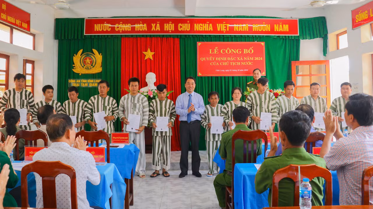 Các Trại giam, cơ sở giam giữ vùng Tây Nam bộ công bố Quyết định đặc xá năm 2024 -0