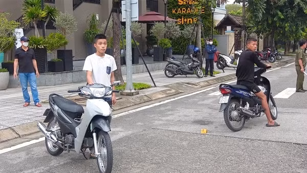 Nhóm thanh, thiếu niên liều lĩnh “đá xế” trên đường phố sa lưới