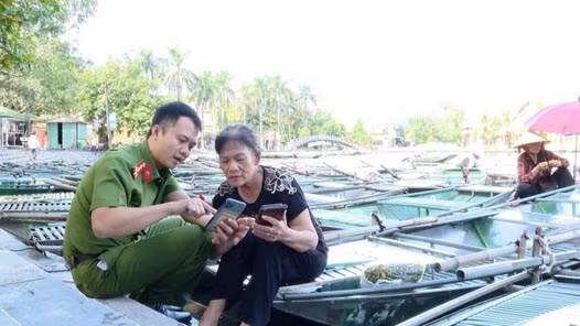 Trưởng thành hơn từ Công an cơ sở -0