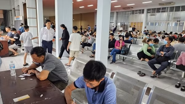 Hơn 40 nghìn vé tàu Tết được bán thành công sau một ngày