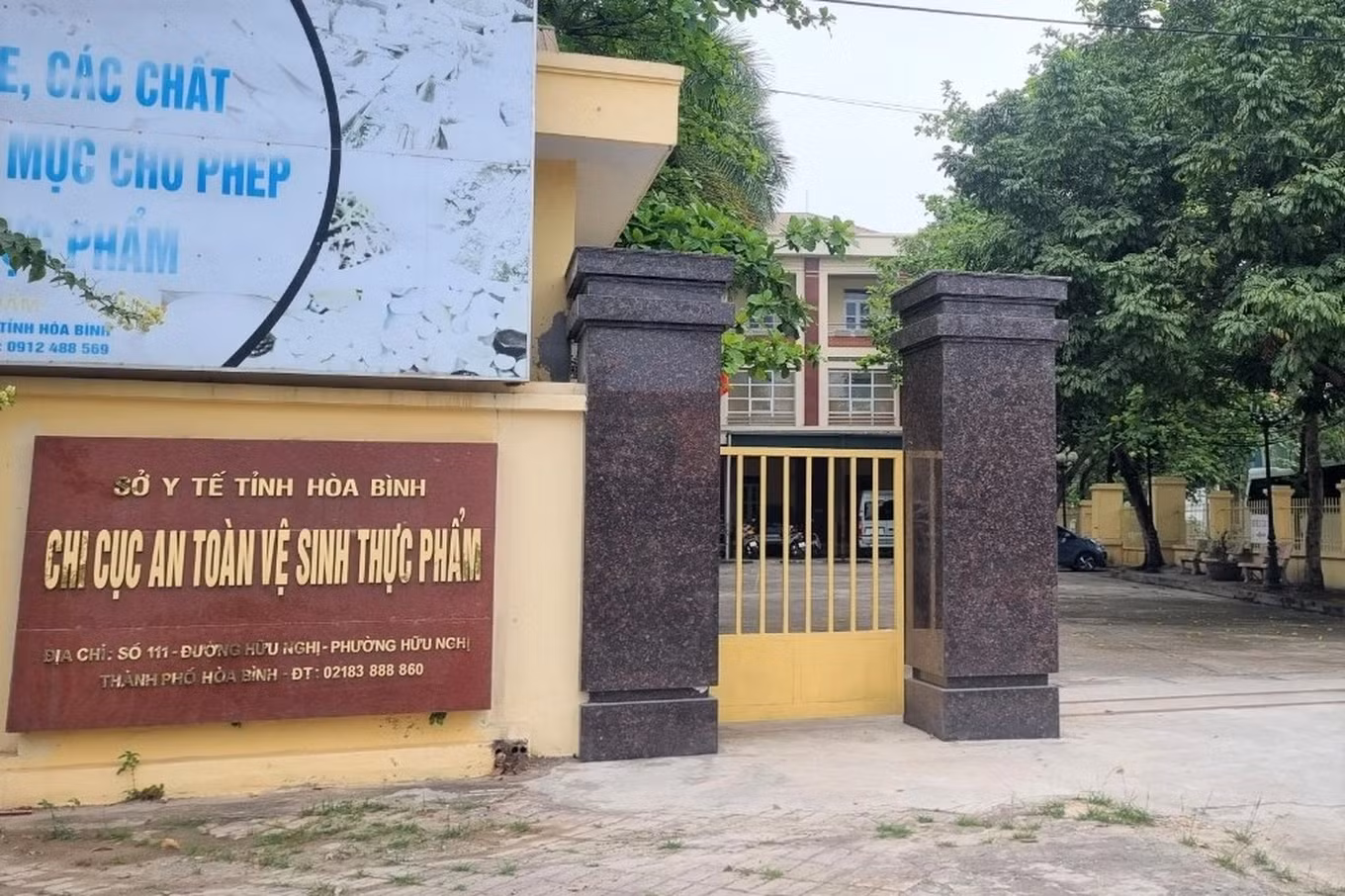 Chi Cục trưởng VSATTP Hoà Bình nhận hối lộ tiền tỷ để “giúp” thẩm định, xét duyệt 340 bộ hồ sơ đăng ký sữa giả -0