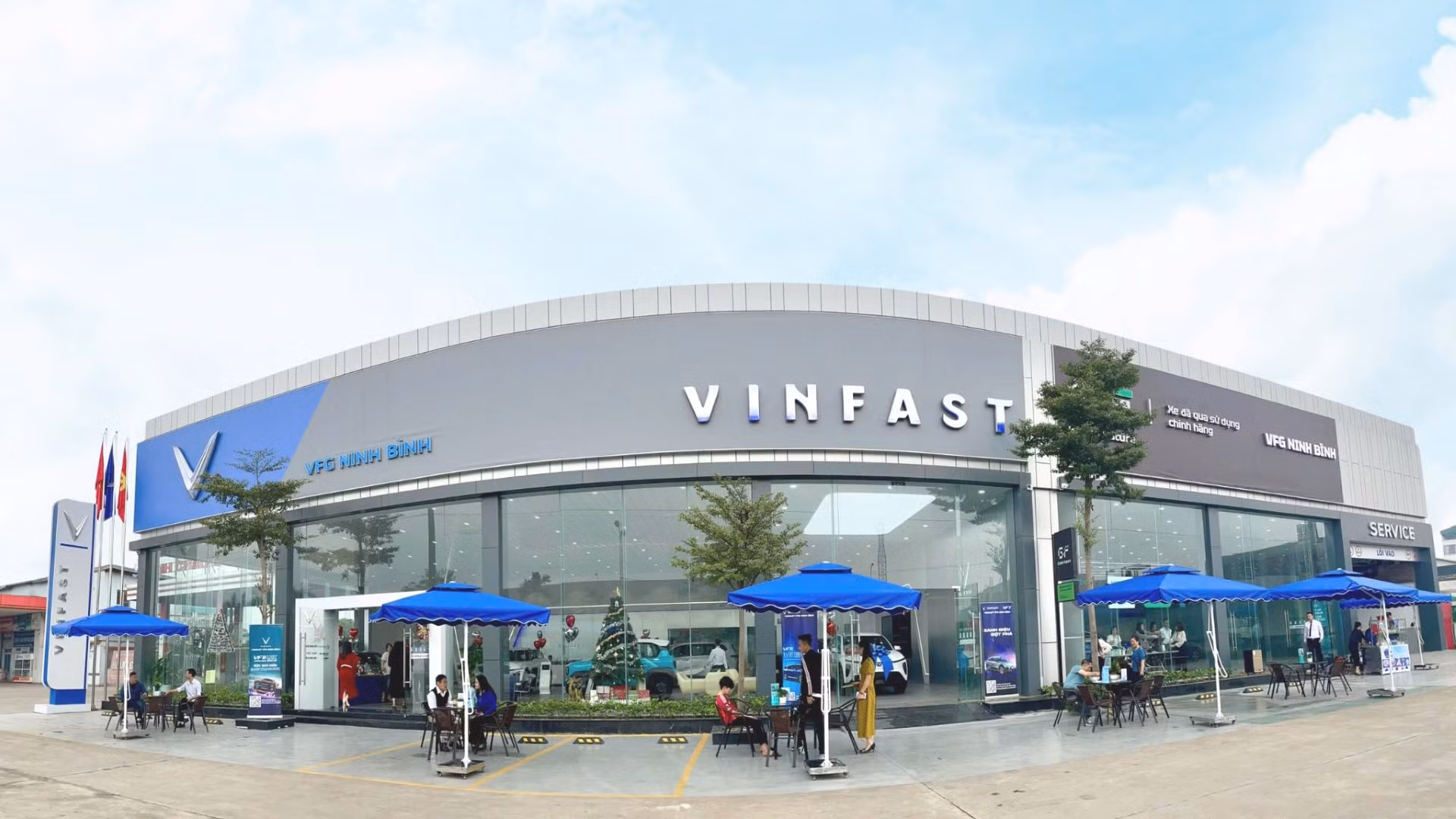Chủ tịch Haxaco chia sẻ bí quyết thành công khi mở đại lý VinFast -0