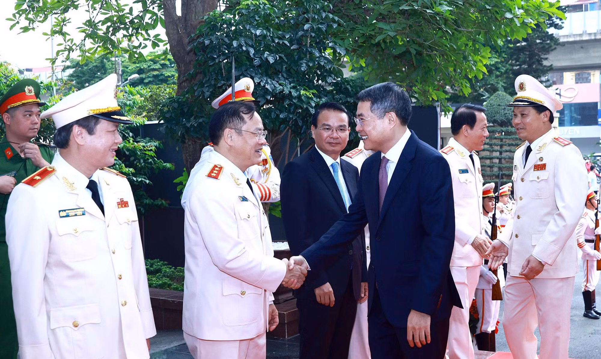 Thủ tướng Lê Minh Hưng dự Lễ kỷ niệm 80 năm Ngày truyền thống lực lượng Cảnh sát hình sự -2