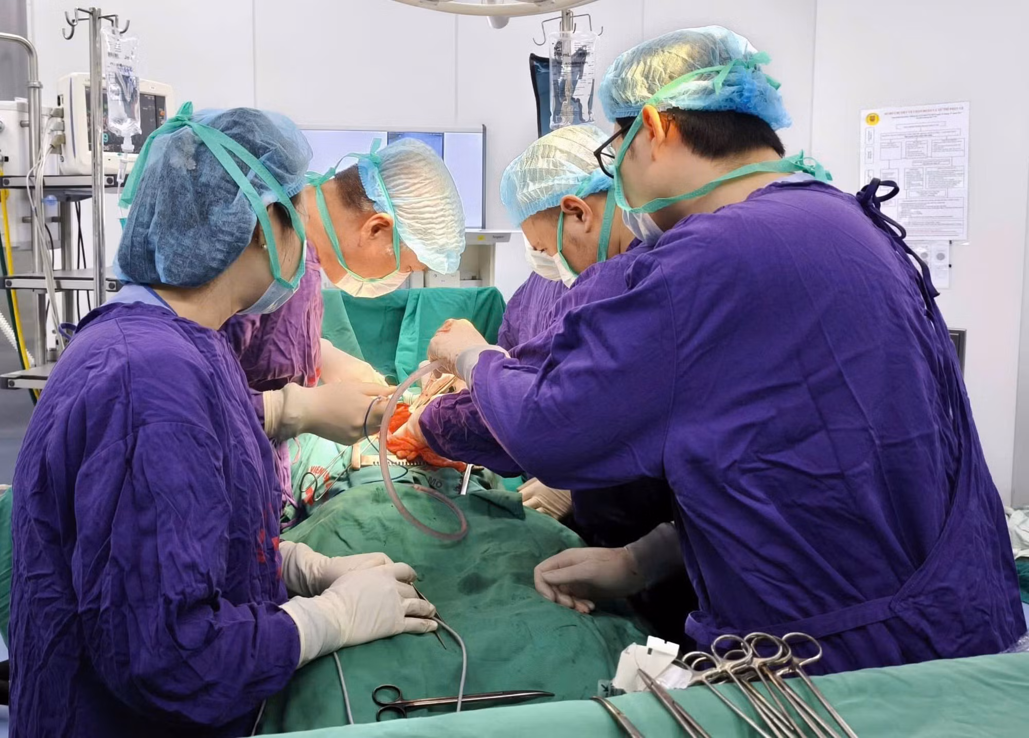 Bệnh viện 19-8 phẫu thuật 