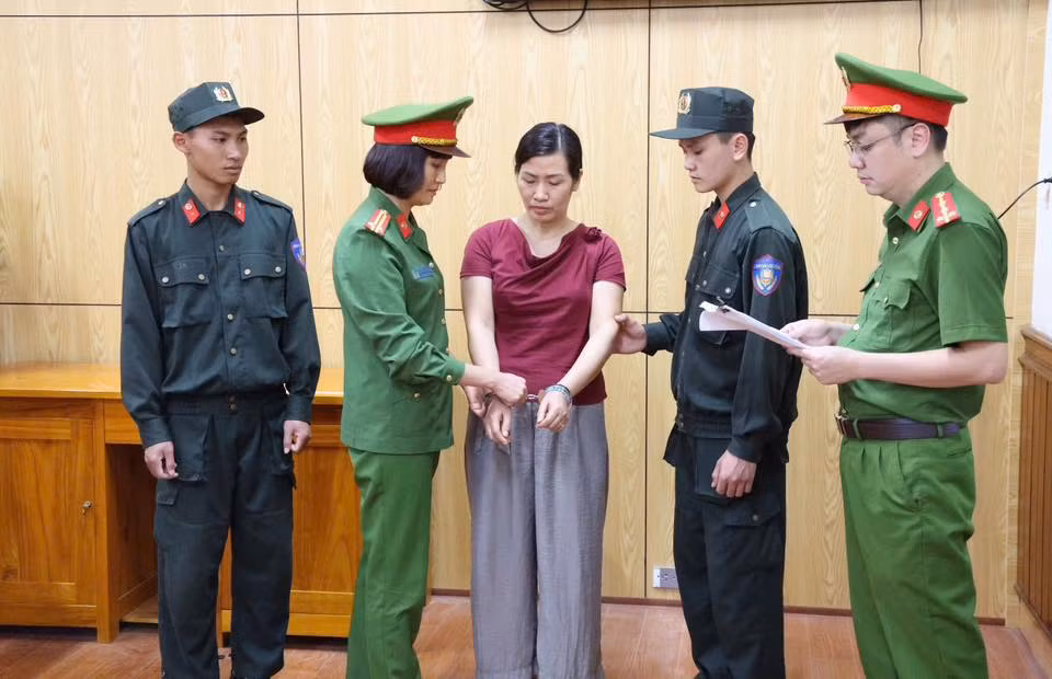 Liên quan đến 3 nhóm tội phạm cộm cán tại Phú Thọ: Bắt nguyên Phó Chủ tịch UBND TP Phúc Yên ảnh 6 Liên quan đến 3 nhóm tội phạm cộm cán trên địa bàn tỉnh Phú Thọ: Bắt nguyên Phó Chủ tịch UBND thành phố Phúc Yên -0