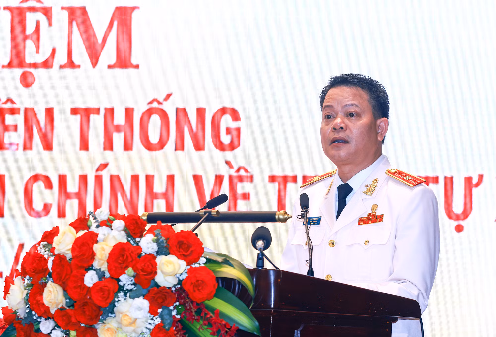 Thủ tướng Lê Minh Hưng dự Lễ kỷ niệm 80 năm Ngày truyền thống lực lượng Cảnh sát QLHC về TTXH -0