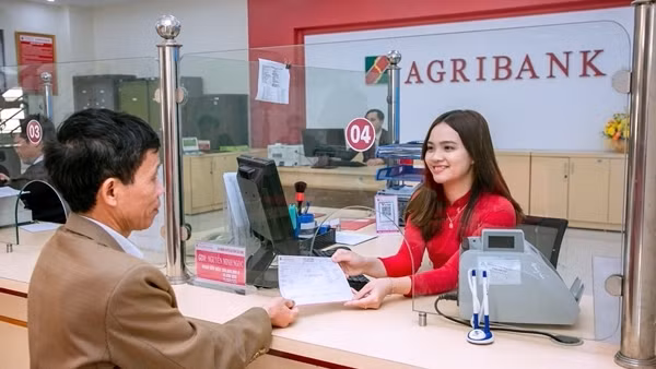 Agribank - Dòng vốn bền bỉ, điểm tựa vững chắc cho người dân và doanh nghiệp