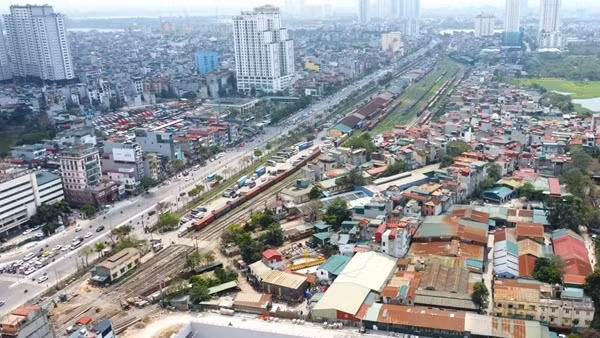 Hà Nội mở rộng quốc lộ 1A dài 36km với 10 làn xe