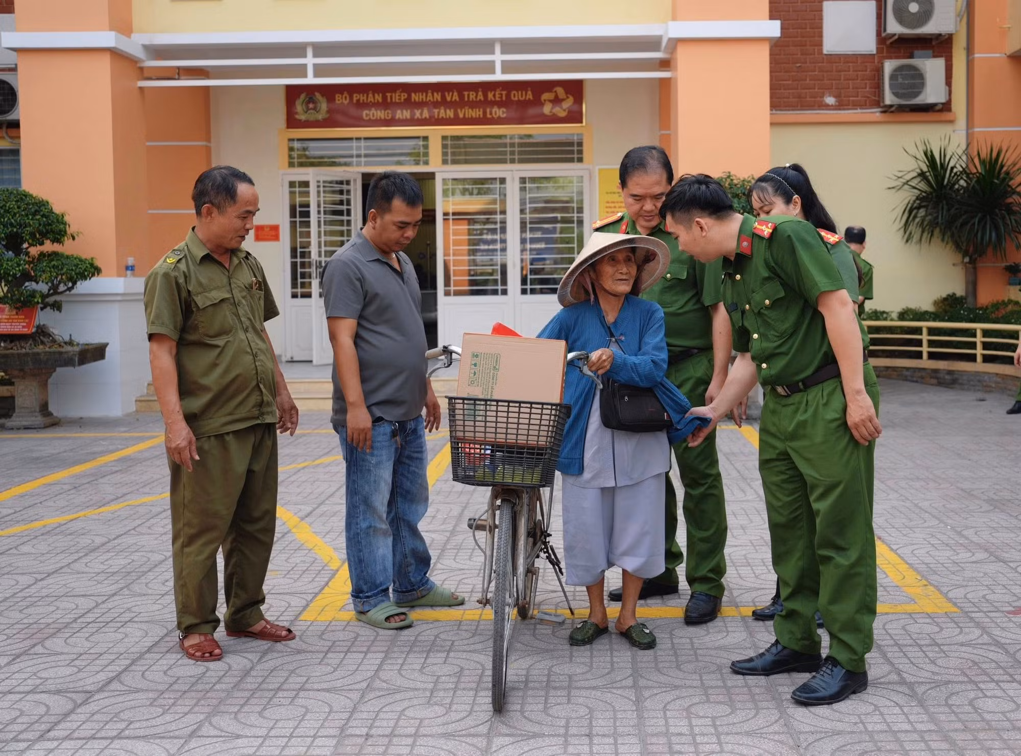 Lan tỏa phong trào thi đua “Ba nhất” từ cơ sở của Công an TP Hồ Chí Minh -1