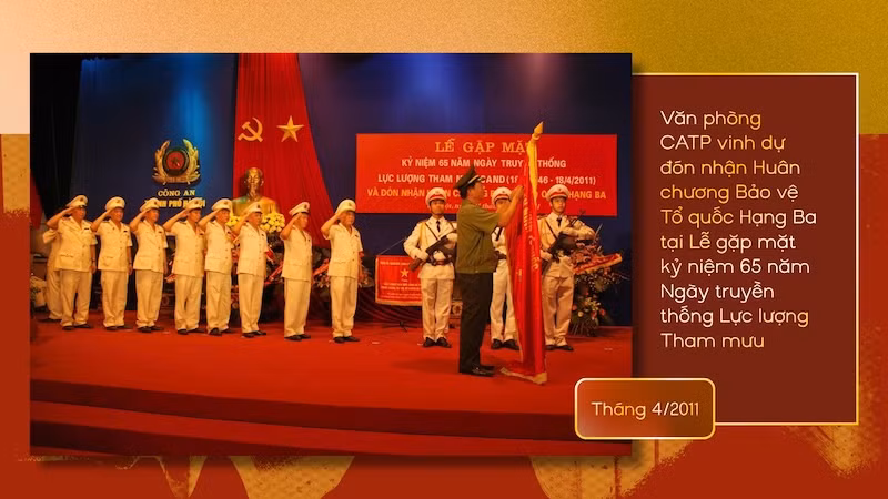 Những trang sử hào hùng của lực lượng Tham mưu Công an Thủ đô Anh hùng -0