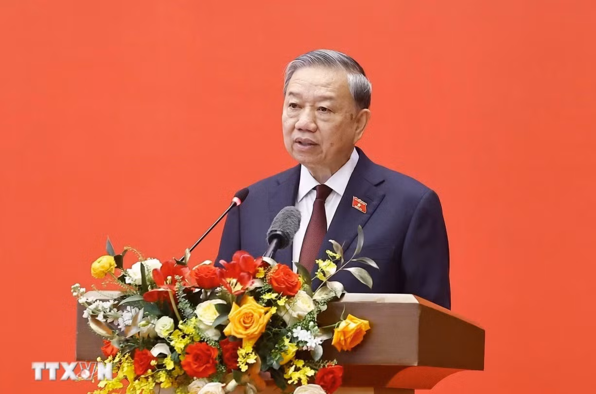 Trao Quyết định của Bộ Chính trị chỉ định Đảng ủy Quốc hội nhiệm kỳ 2025-2030 -0