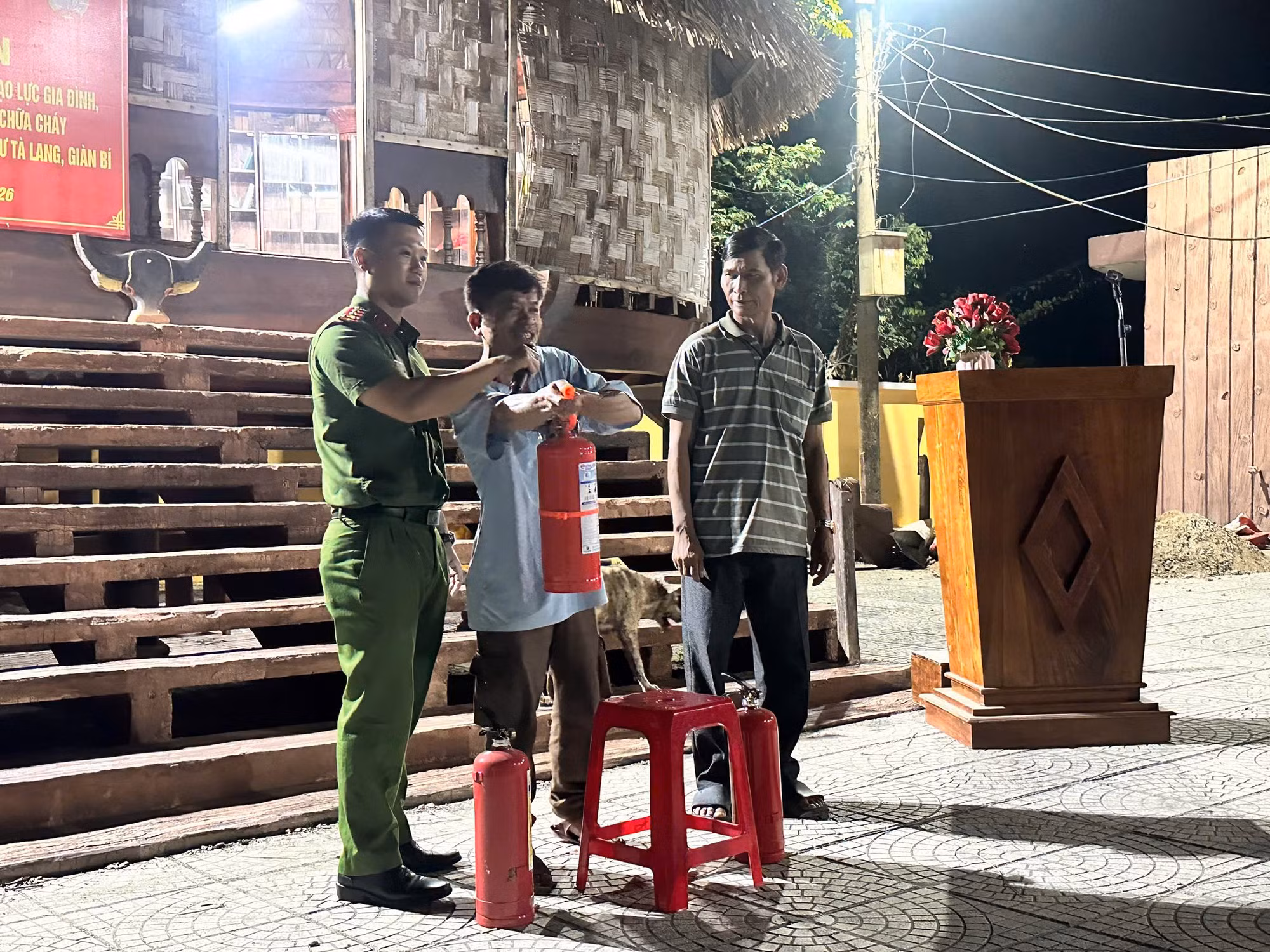 Dấu ấn Công an xã tại miền Trung với phong trào “Ba nhất”: Công an phường Hải Vân (Đà Nẵng): Nỗ lực để giữ bình yên cửa ngõ phía Bắc của Thành phố đáng sống -2