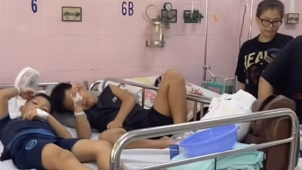 Thông tin mới liên quan đến vụ nghi ngộ độc thực phẩm tại Trường Tiểu học Bình Quới Tây