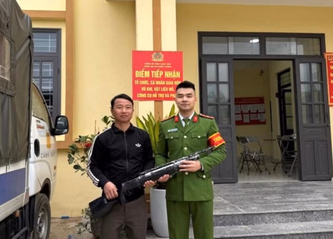 Cách làm hay, mô hình sáng tạo trong thu hồi vũ khí, vật liệu nổ và công cụ hỗ trợ -0