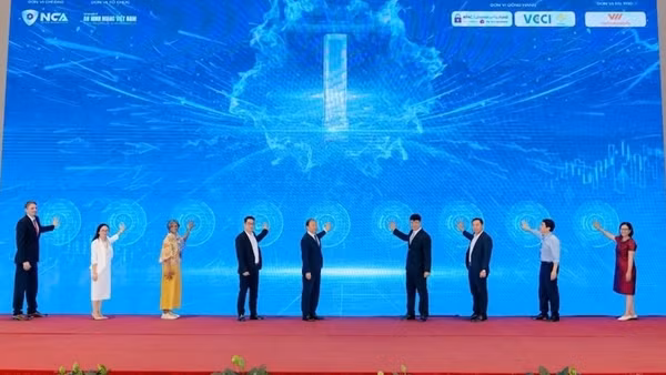 Chuyển đổi số an toàn cho doanh nghiệp nhỏ và vừa