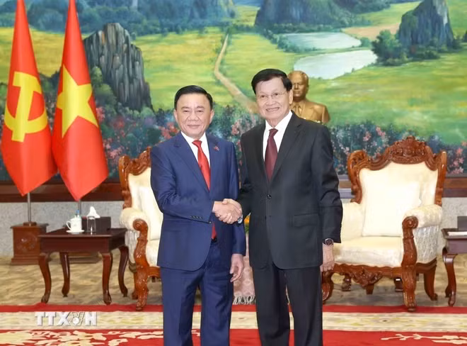 Đưa quan hệ láng giềng hữu nghị giữa Việt Nam, Lào và Campuchia phát triển lên tầm cao mới -0