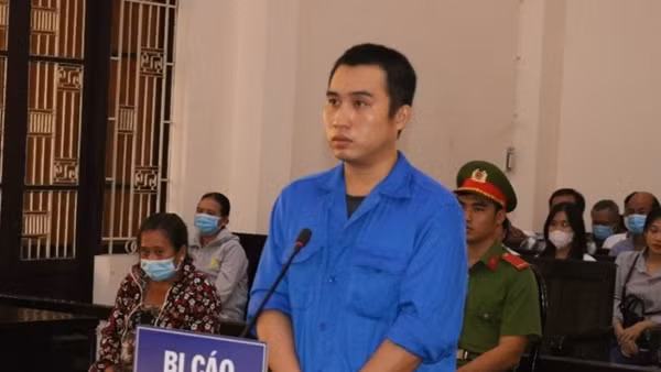 Lãnh án 18 năm tù vì đâm chết bạn nhậu