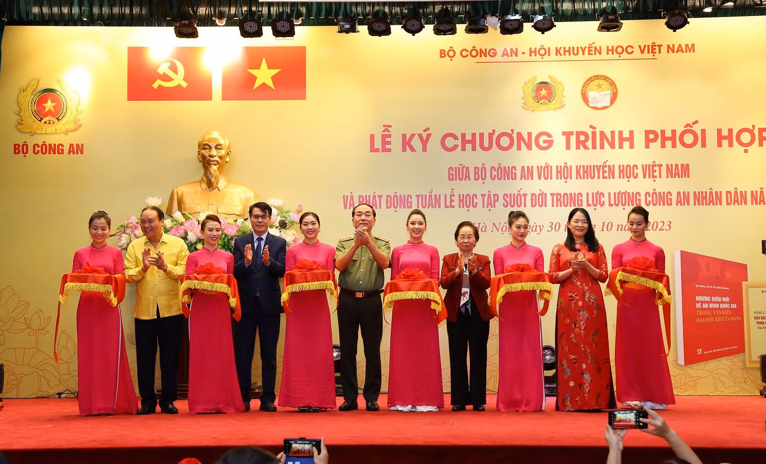 Đẩy mạnh học tập suốt đời trong lực lượng CAND, thúc đẩy xây dựng xã hội học tập -0
