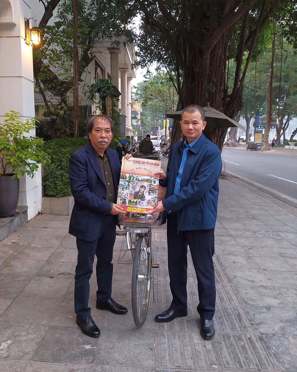 Mối lương duyên với tờ báo của lực lượng CAND -0