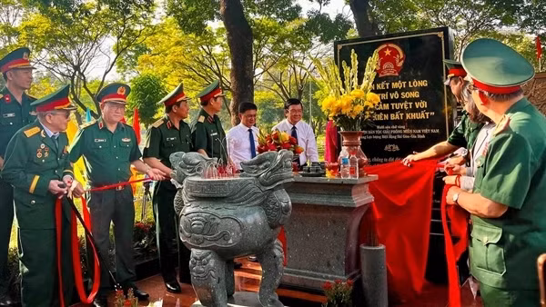 Khánh thành Bia tưởng niệm cán bộ, chiến sĩ Biệt động Sài Gòn – Gia Định