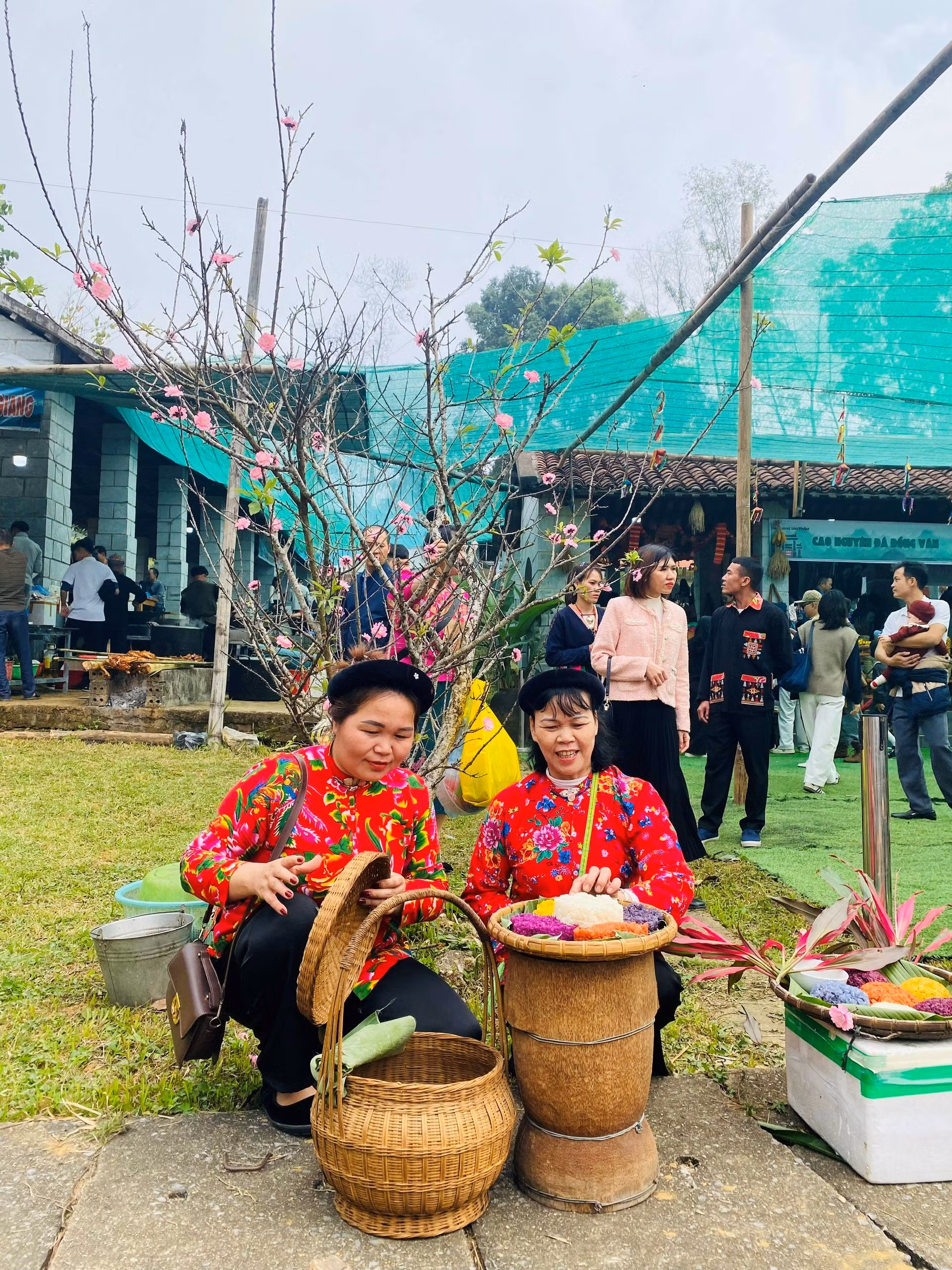Rộn ràng “Chợ phiên vùng cao - Chào năm mới 2026” -7