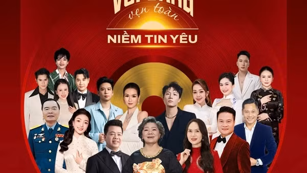 Nghệ sĩ nổi tiếng trên sóng phát thanh hội ngộ trong chương trình “Với Đảng vẹn toàn niềm tin yêu”