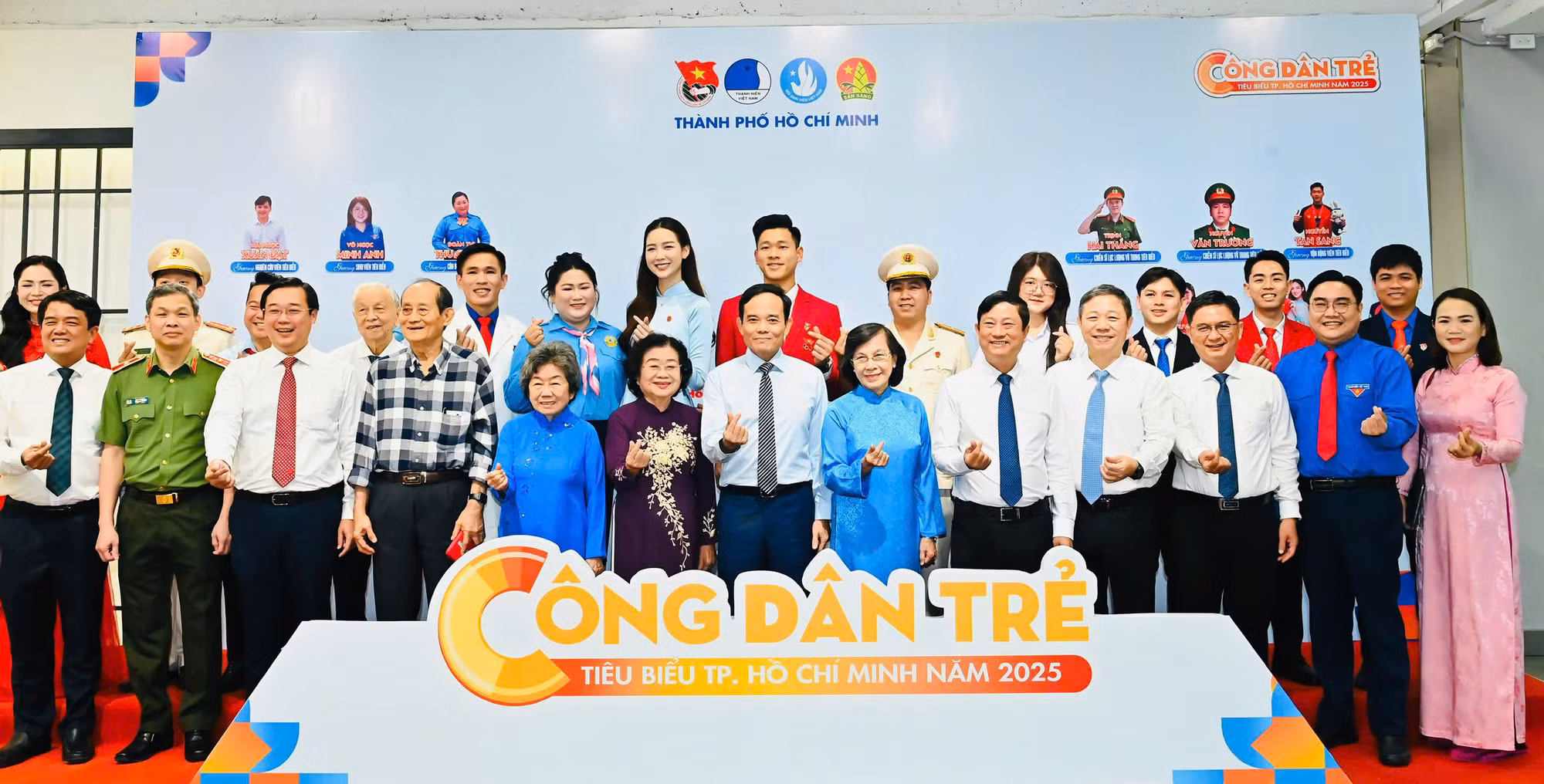 TP Hồ Chí Minh vinh danh 12 Công dân trẻ tiêu biểu năm 2025 -2
