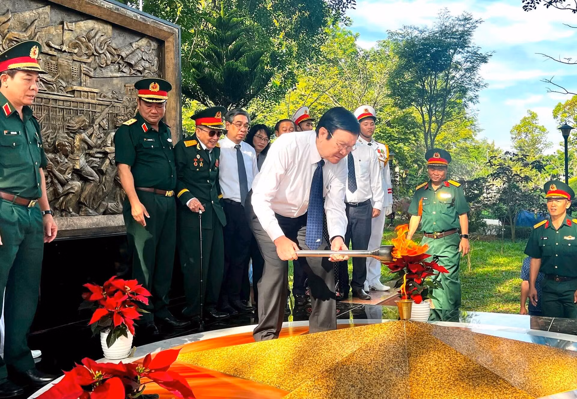 Khánh thành Bia tưởng niệm cán bộ, chiến sĩ Biệt động Sài Gòn – Gia Định -0