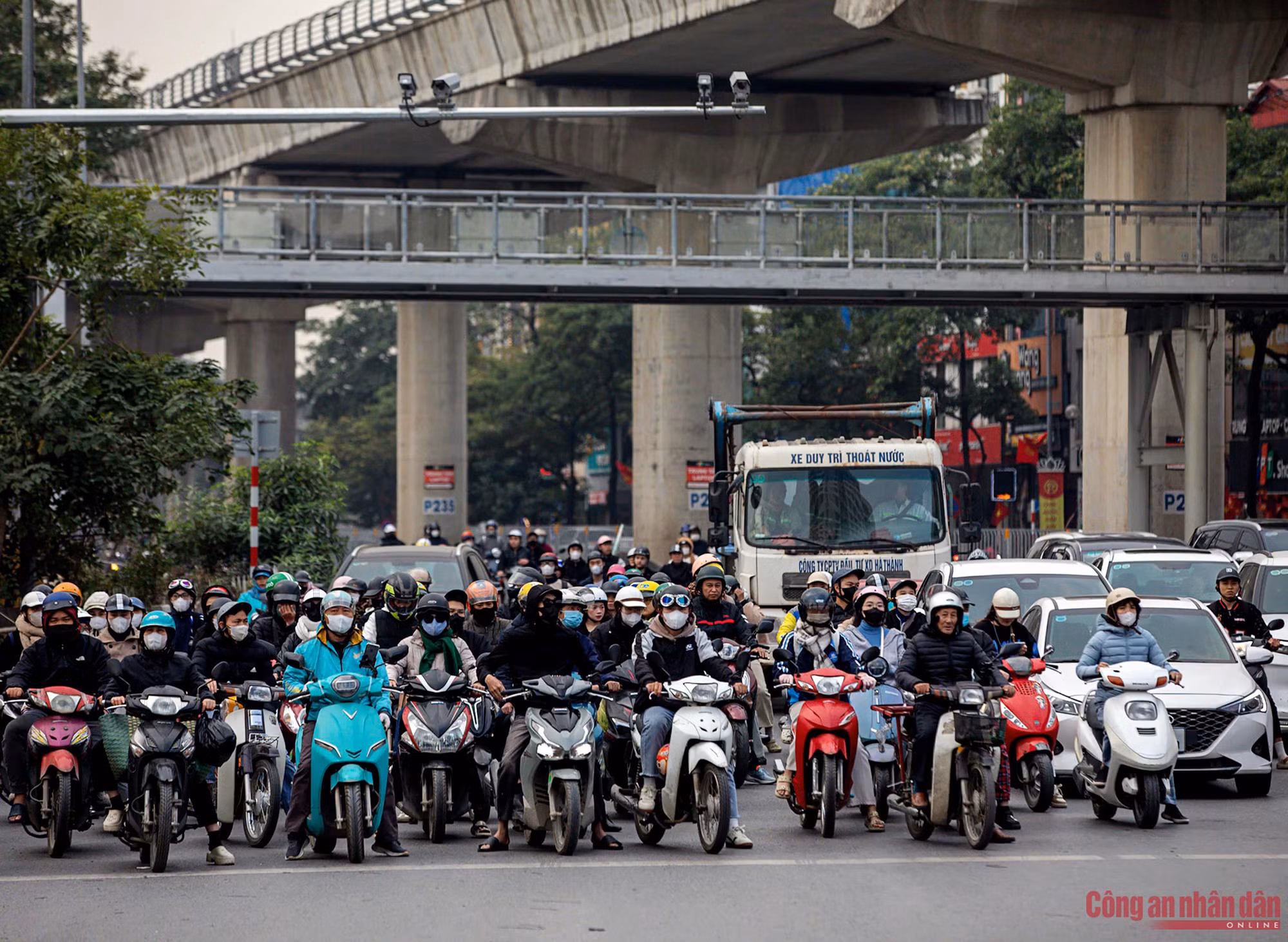 Bốn ngày Tết, 