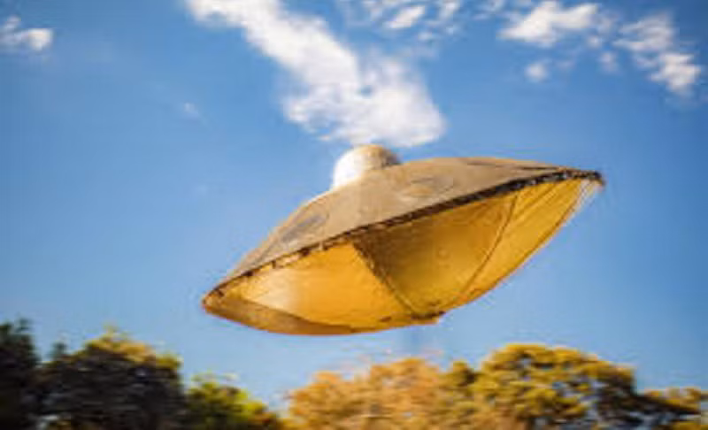 UFO qua cách nhìn của người Mỹ -0