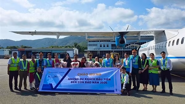 Triển khai lực lượng an ninh hàng không theo mô hình tổ chức mới tại Cảng hàng không Côn Đảo