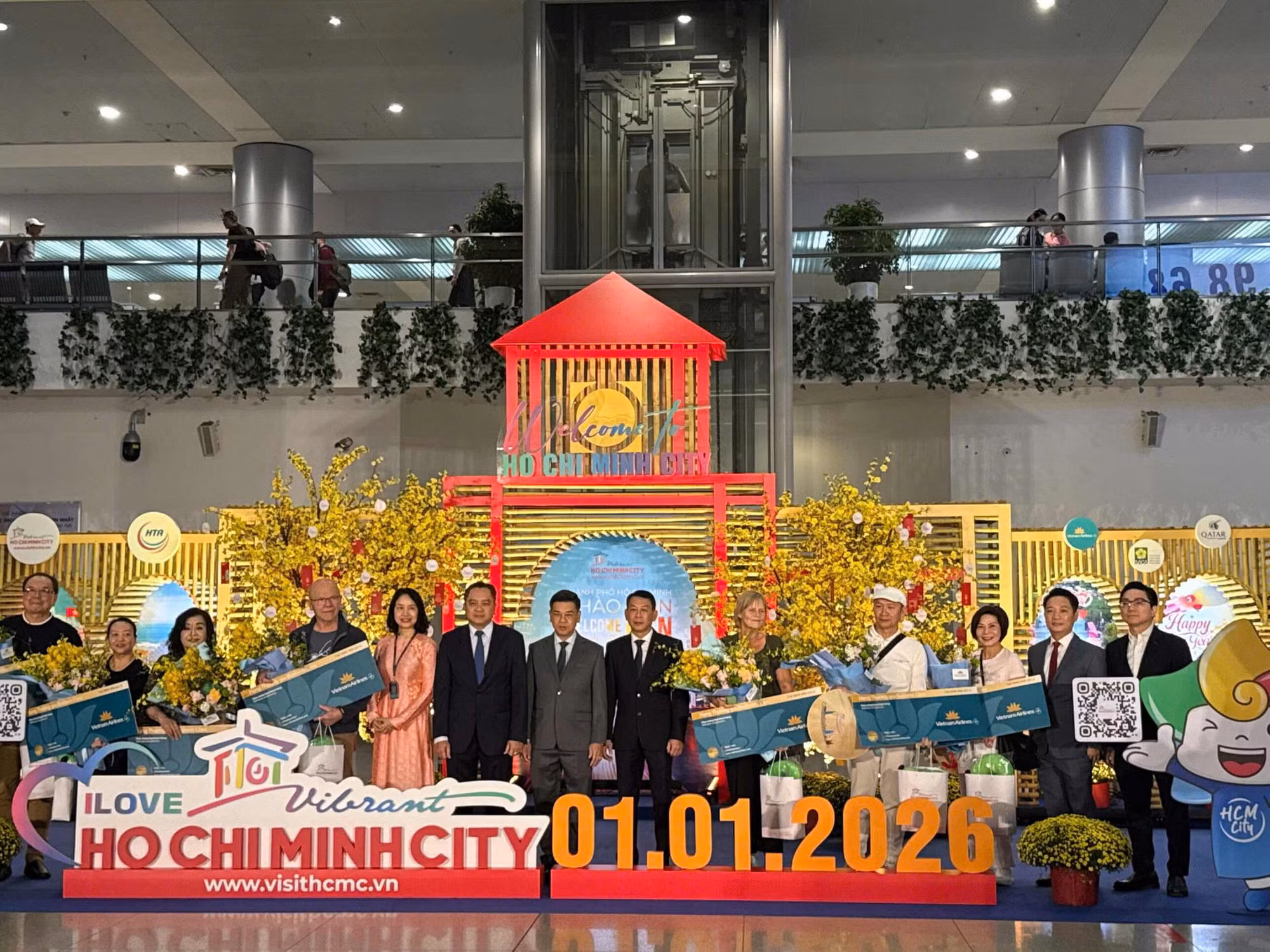 TP Hồ Chí Minh đón du khách “xông đất” đầu năm 2026 -0