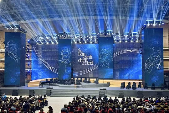 Vụ hủy show diễn “Về đây bốn cánh chim trời”: Tại anh, tại ả… -0