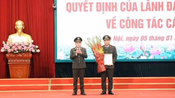 Công bố quyết định bổ nhiệm Thủ trưởng Cơ quan An ninh điều tra Công an TP&nbsp;Hà Nội