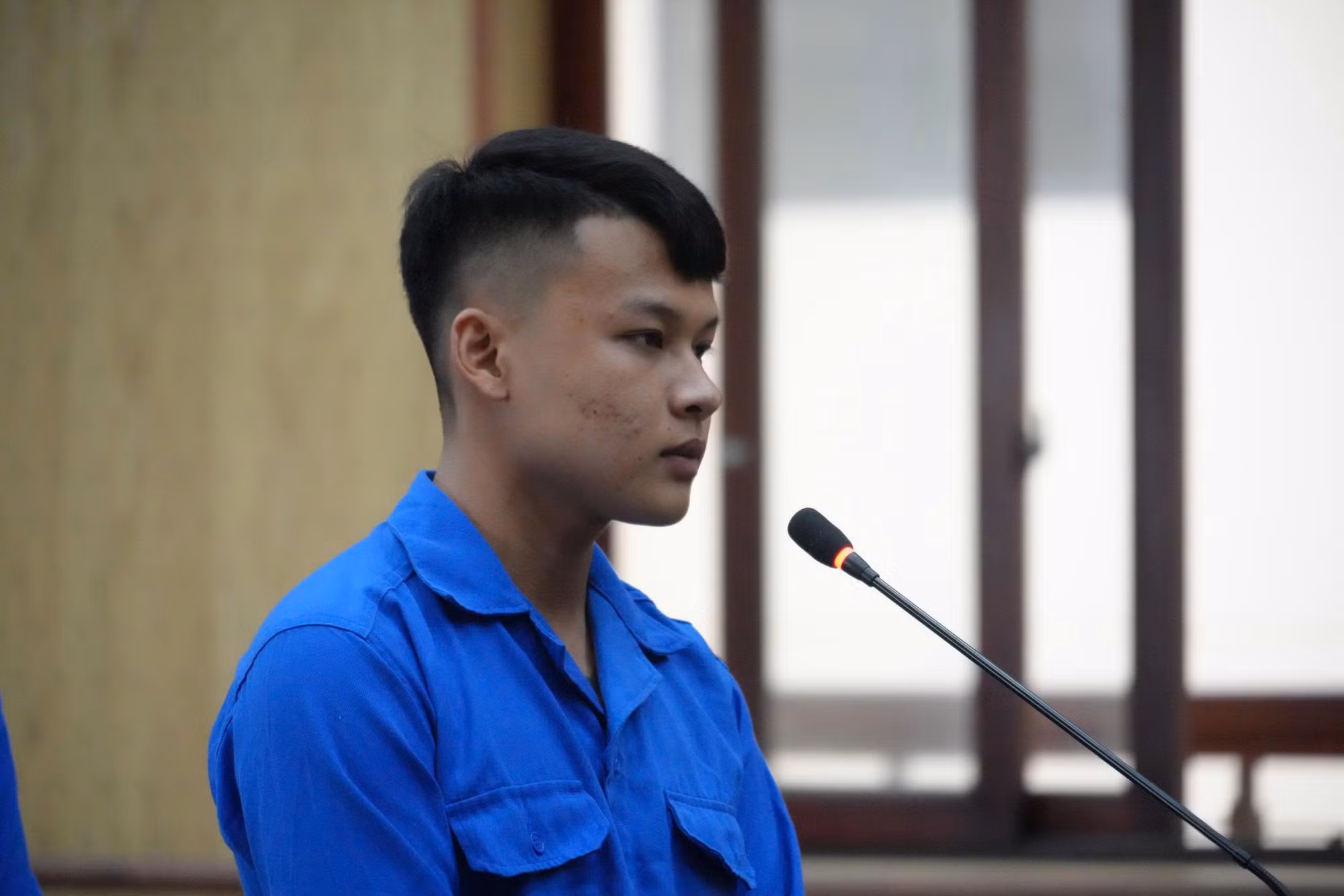 Mang súng bắn người chỉ vì mâu thuẫn trên mạng -0